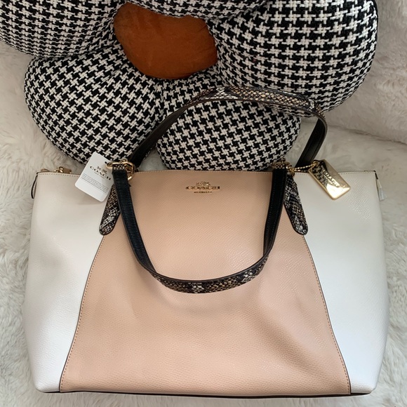 New Coach AVA TOTE IN EXOTIC EMBOSSED LEATHER TRIM  F38308 - Picture 3 of 9